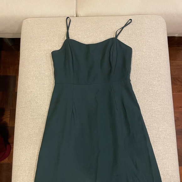 The Editor’s Market Syami Fitted Dress Moss Green - Picture 4 of 6